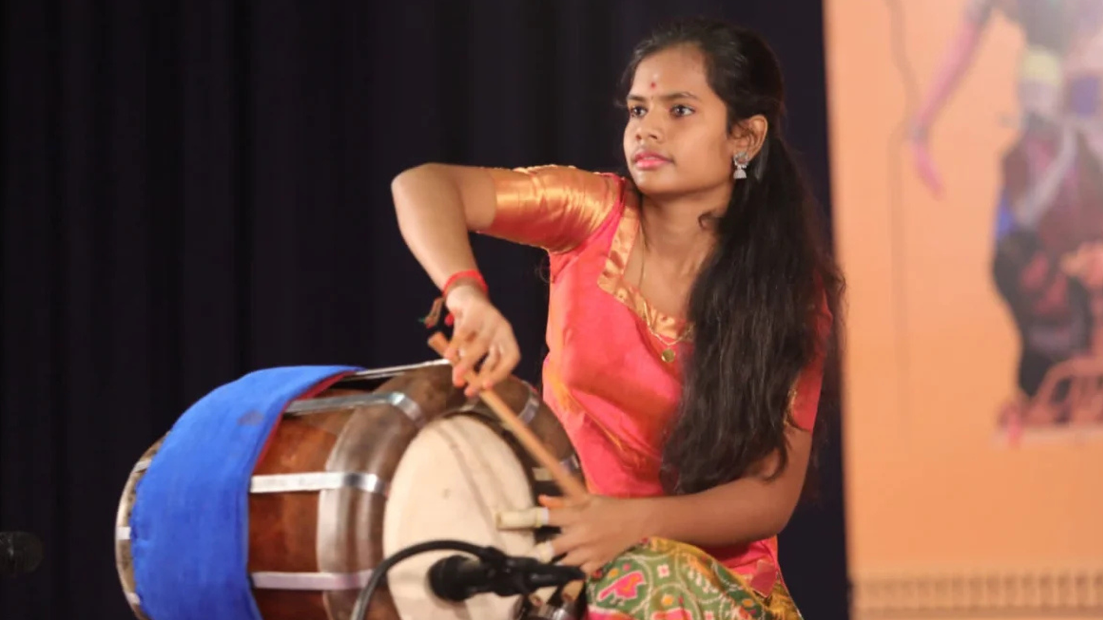 Amirthavarshini Manishankar Tavil player